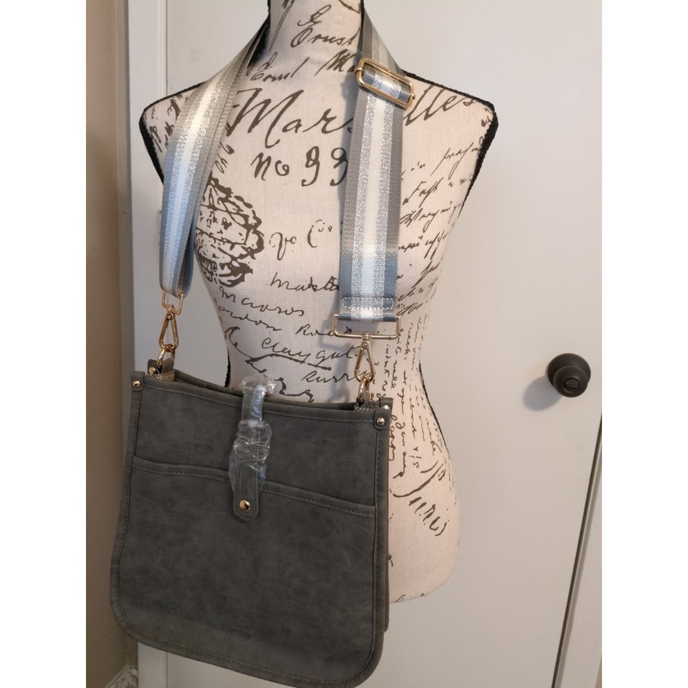 Threaded Pear Grey Bag Grey/White Adjustable Strap